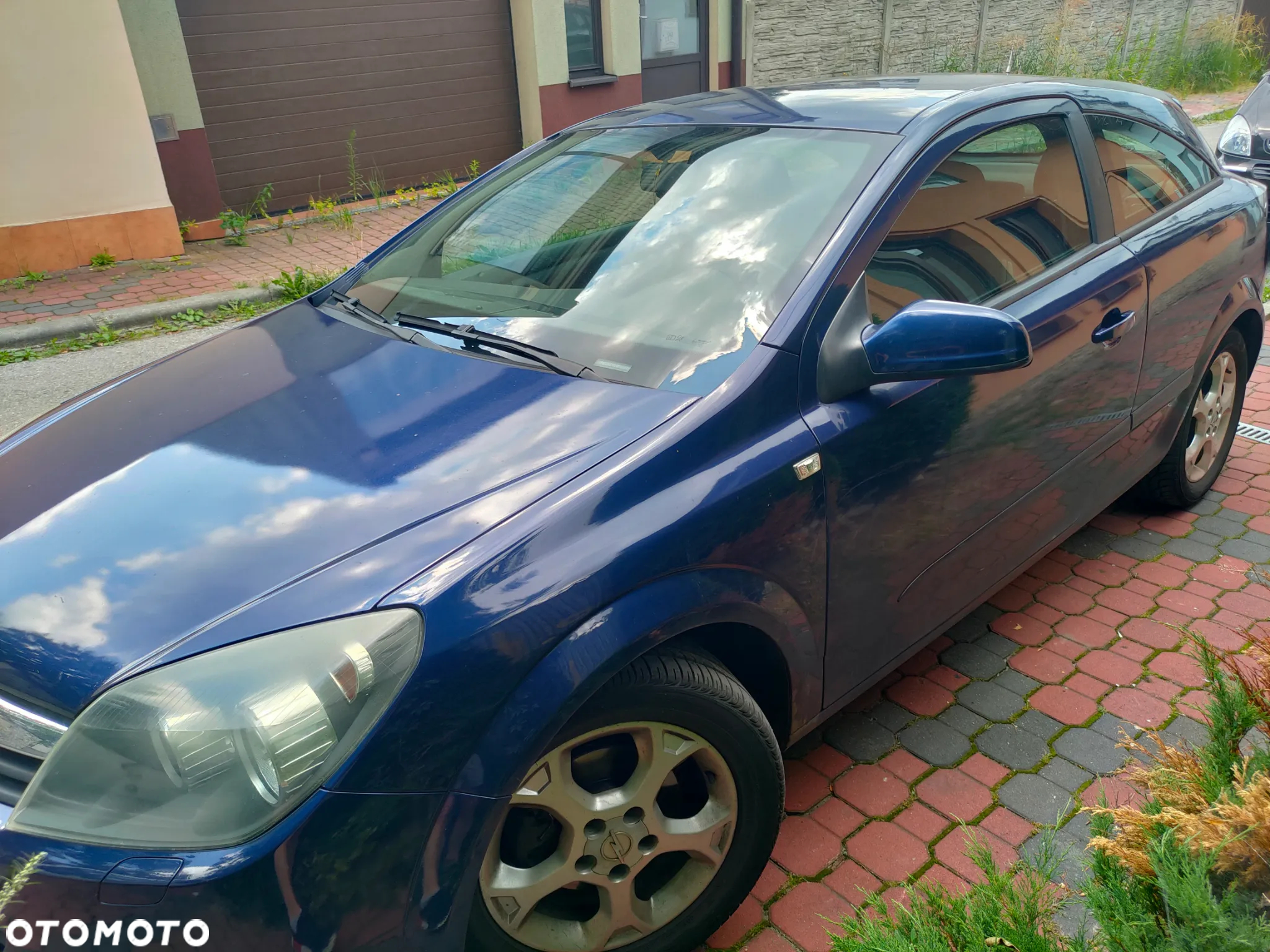 Opel Astra GTC 1.8 - 6
