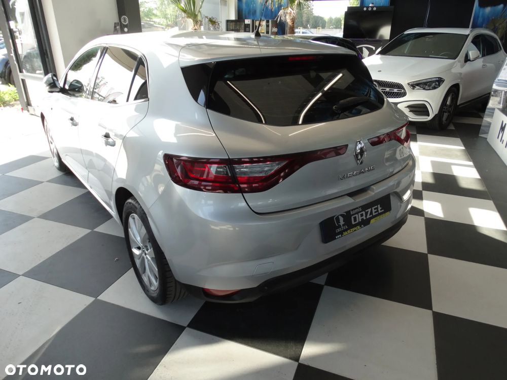 Renault Megane ENERGY TCe 100 INTENS - 17