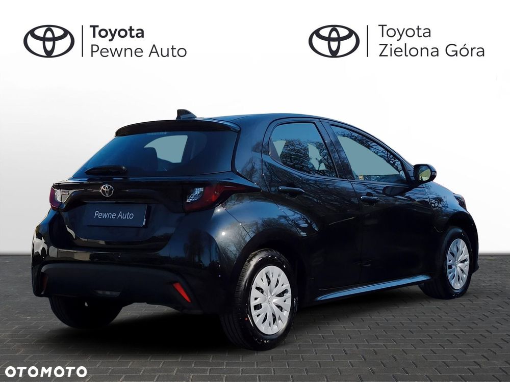 Toyota Yaris - 5