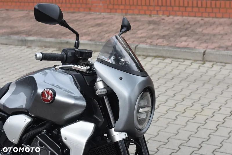 Honda CB - 7