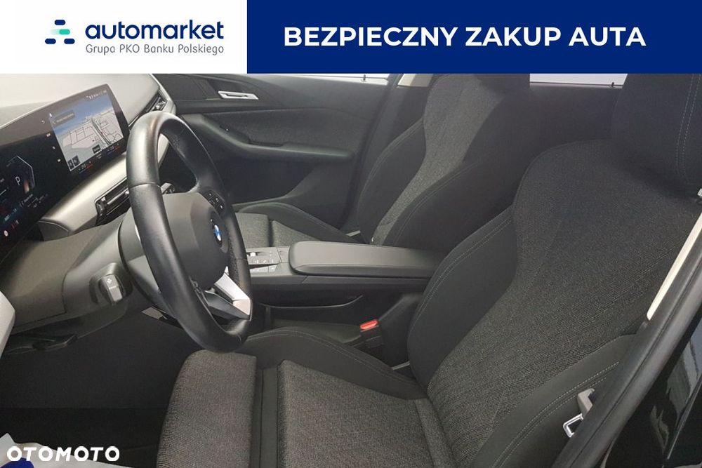 BMW Seria 2 218d - 10