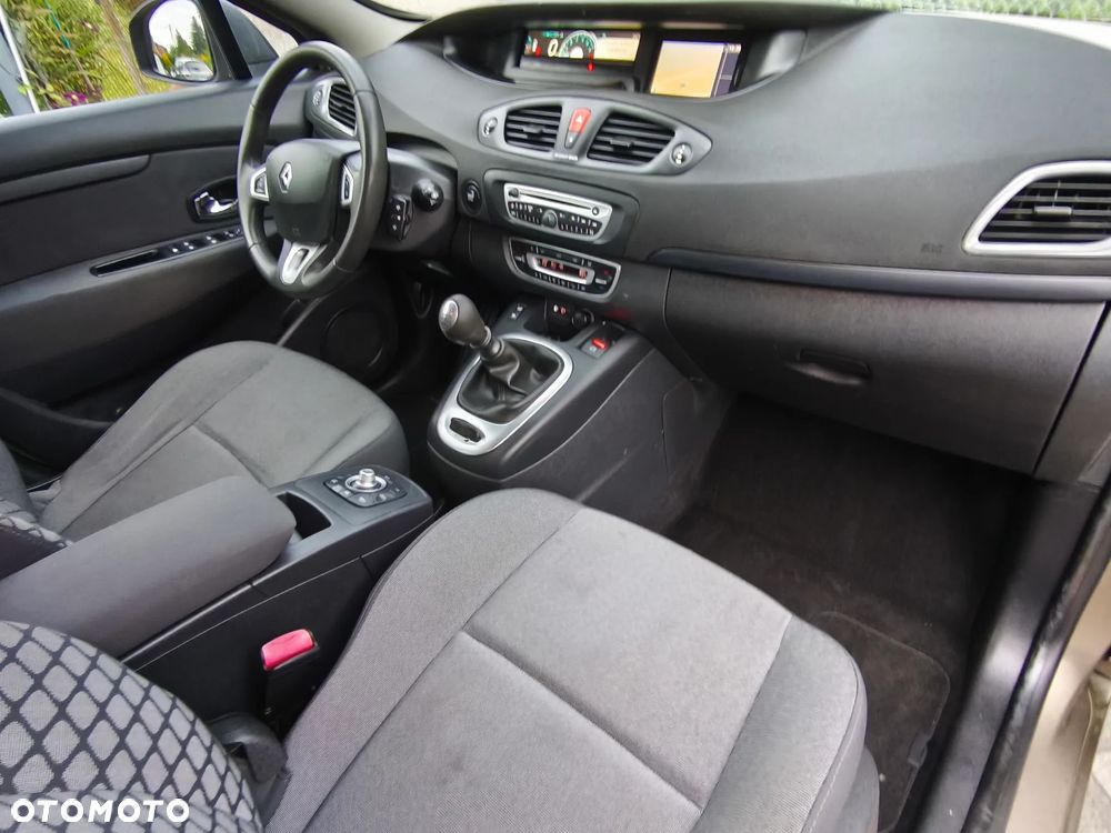 Renault Scenic 1.6 16V 110 TomTom Edition - 24
