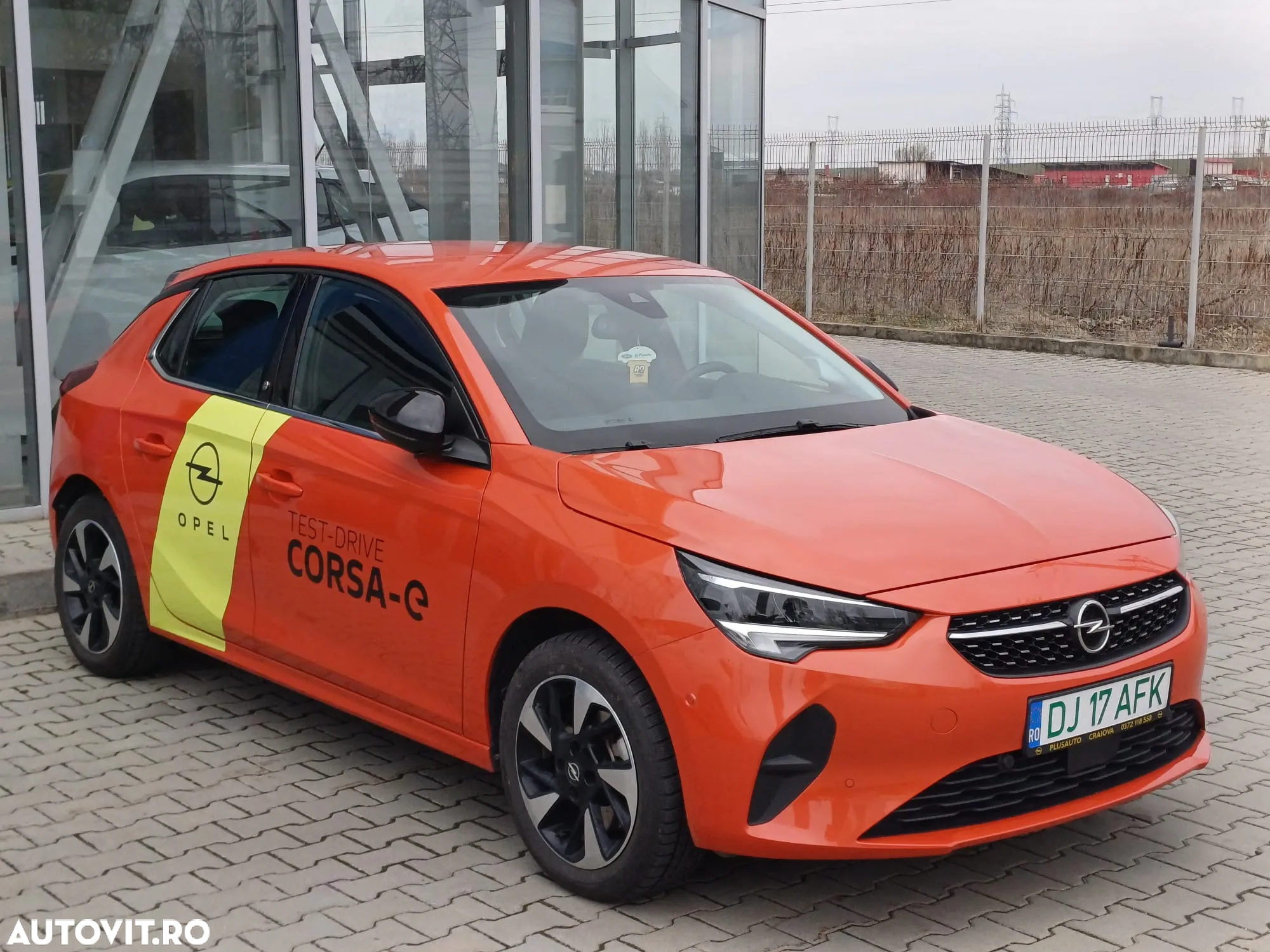 Opel Corsa e Elegance - 2