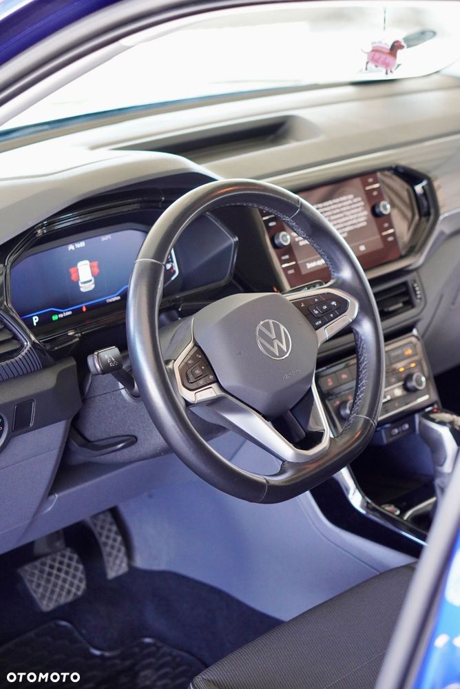 Volkswagen T-Cross 1.0 TSI Life DSG - 12