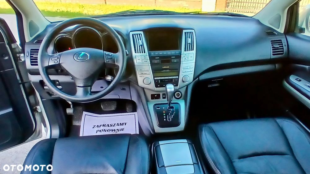 Lexus RX - 25