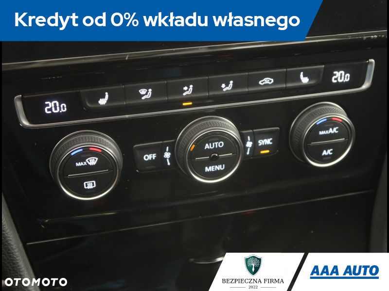 Volkswagen Golf - 13