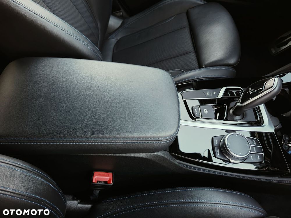 BMW X4 2021 photo 3