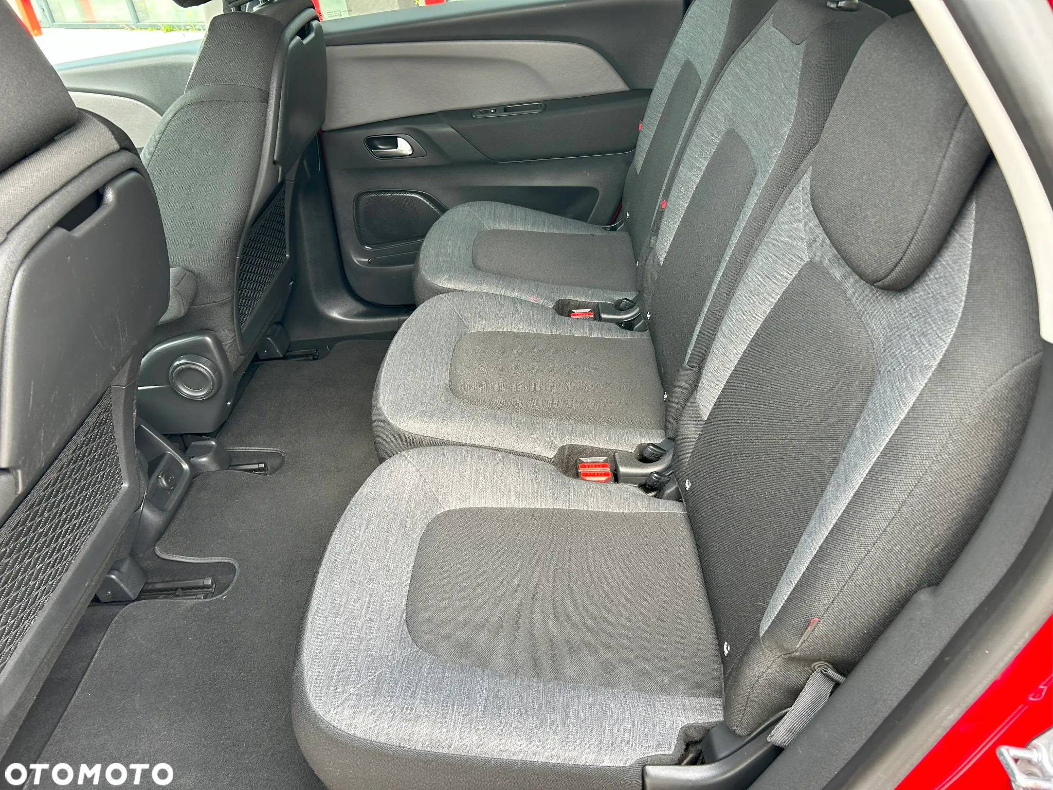 Citroën C4 SpaceTourer PureTech 130 Stop&Start FEEL - 16