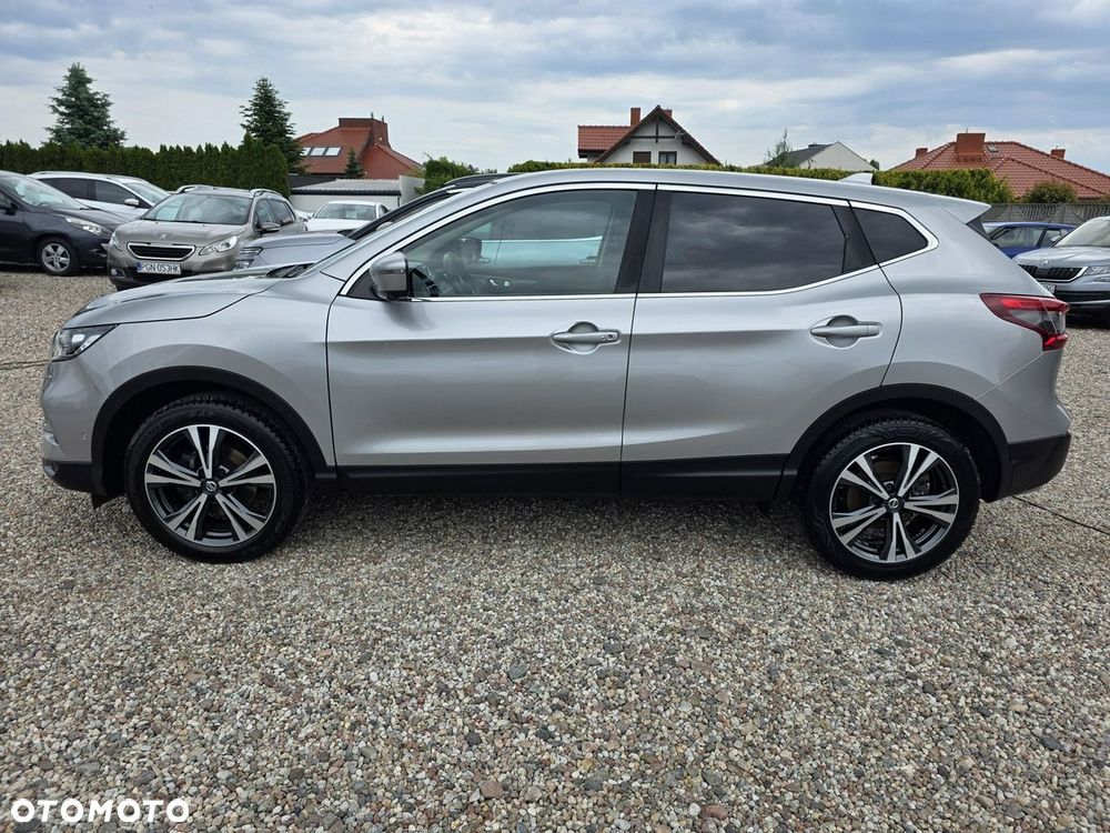 Nissan Qashqai 1.2 DIG-T Xtronic TEKNA+ - 8