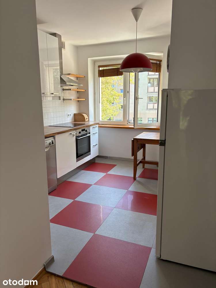 Mieszkanie 2-pokojowe z balkonem od zaraz!