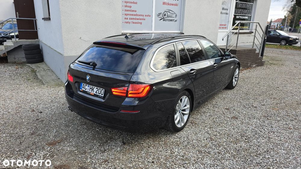 BMW Seria 5 520d Sport-Aut - 13