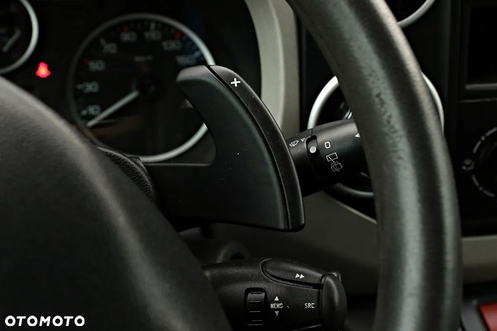 Peugeot Partner - 26