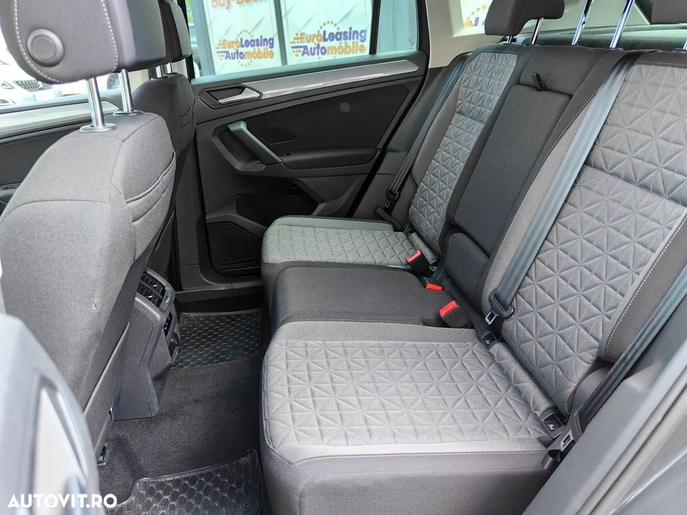 Volkswagen Tiguan - 8