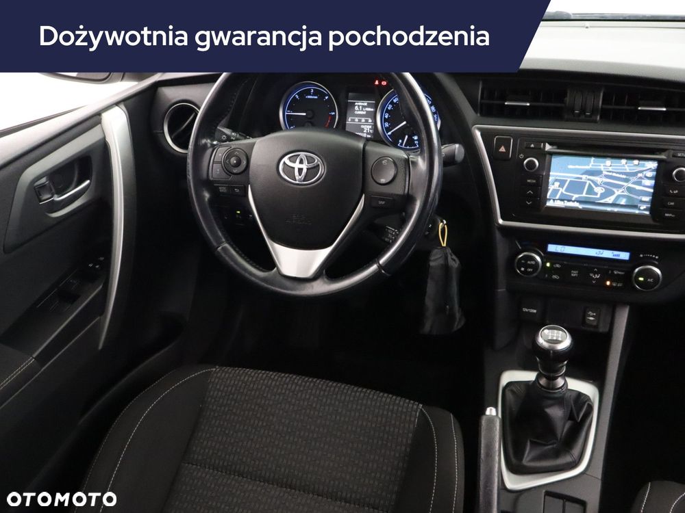 Toyota Auris - 9