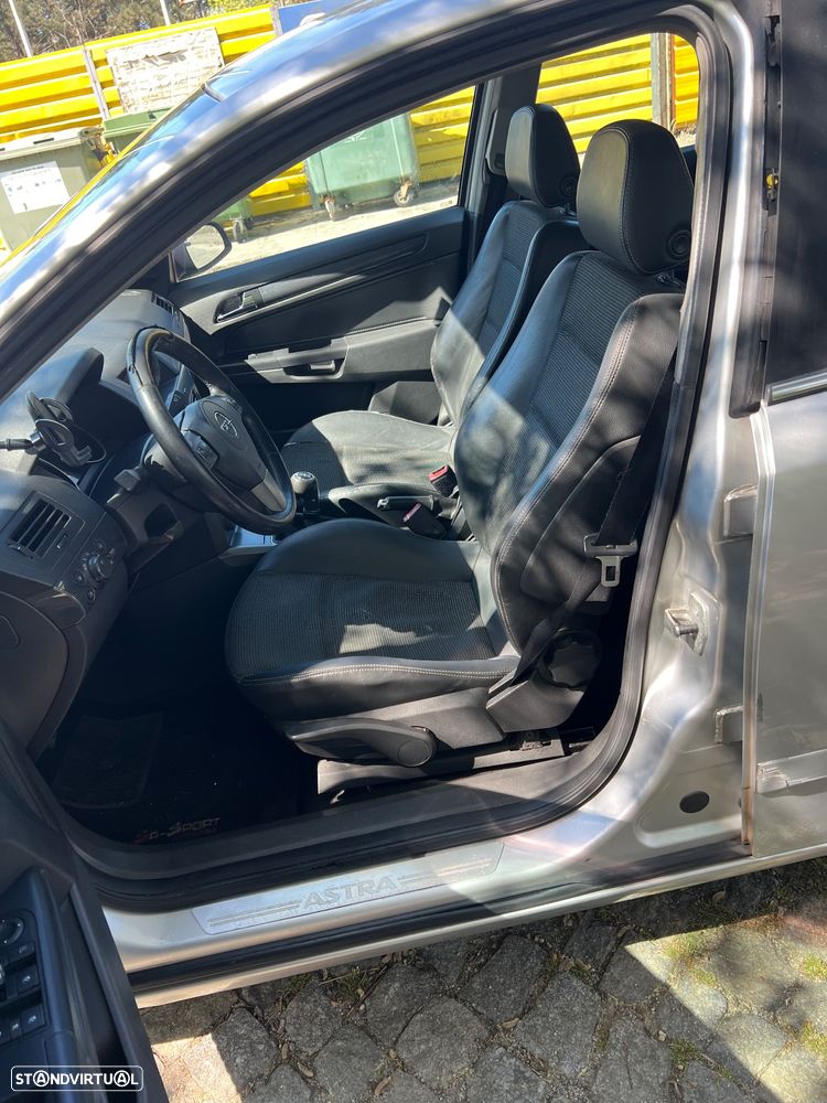 Opel Astra 1.7 CDTI Enjoy - 13