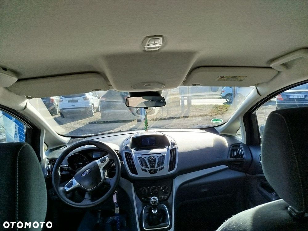 Ford C-MAX - 12