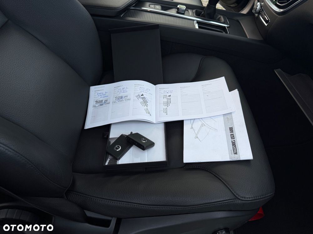 Volvo V60 D3 Drive-E Momentum - 25