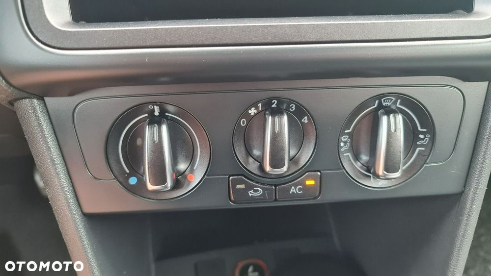 Volkswagen Polo - 21
