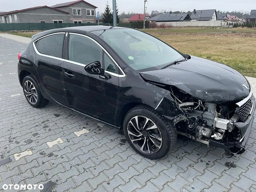 DS Automobiles DS 4 - 8
