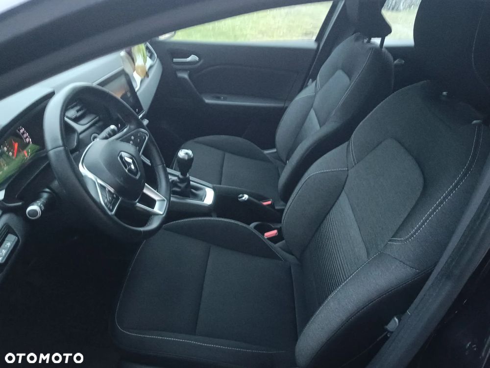 Renault Captur TCe Mild Hybrid 140 GPF EQUILIBRE - 32