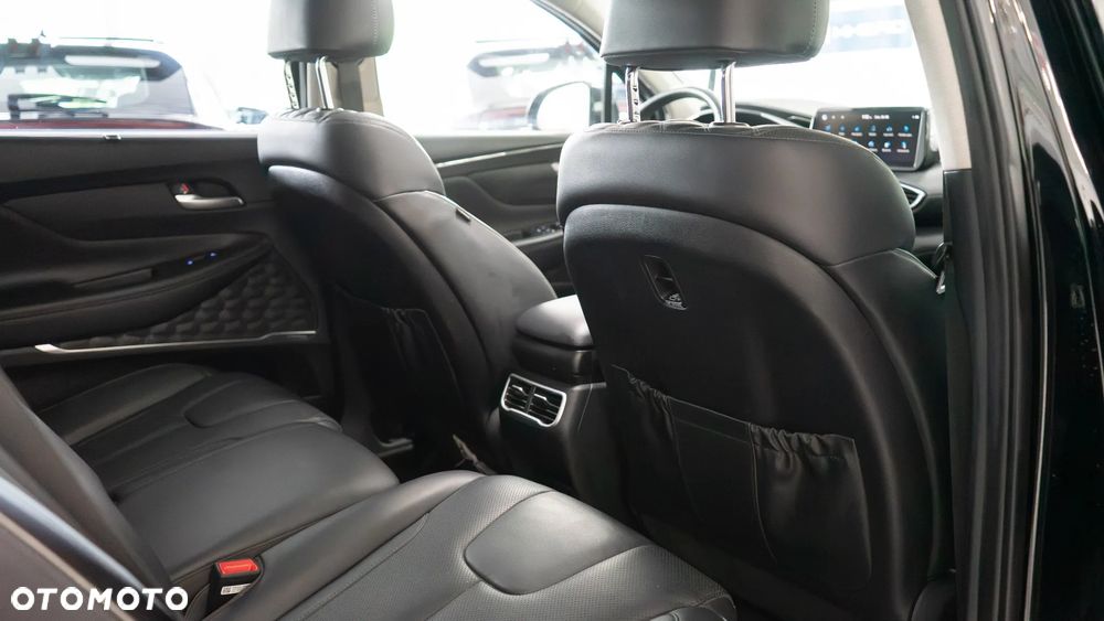 Hyundai Santa Fe 1.6 T-GDI HEV Platinum 4WD - 38