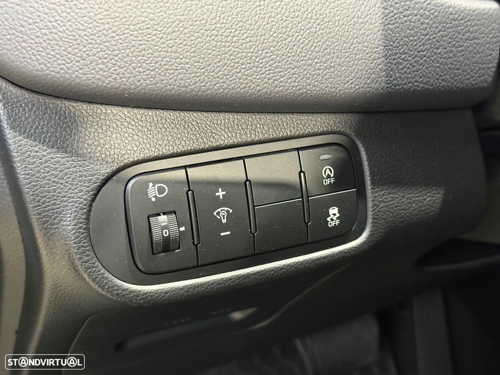 Kia Carens 1.7 CRDi ISG TX 7DCT - 18