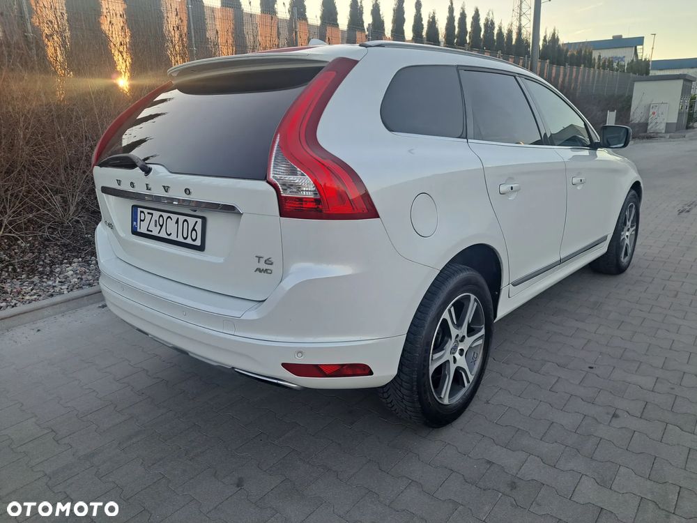 Volvo XC 60 T6 AWD Geartronic Summum - 13