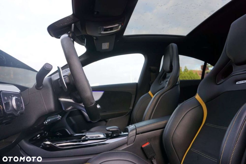 Mercedes-Benz CLA - 7