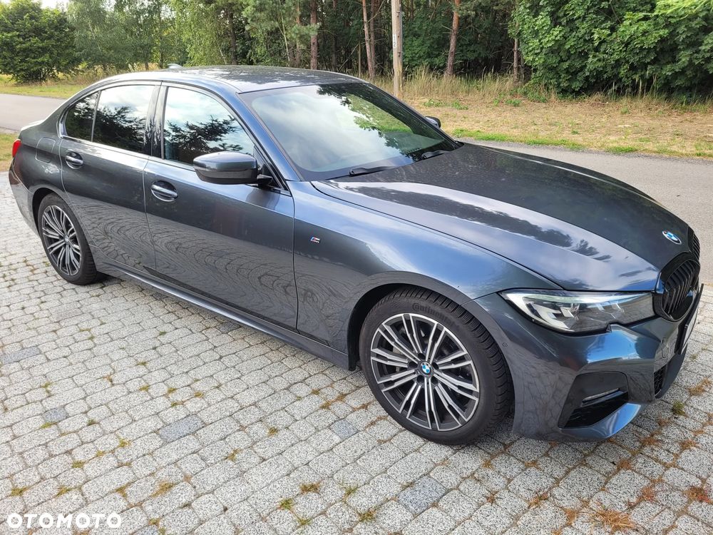 BMW Seria 3 330i xDrive M Sport sport - 2