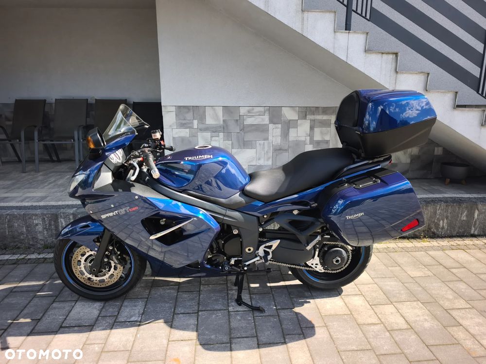 Triumph Sprint - 26