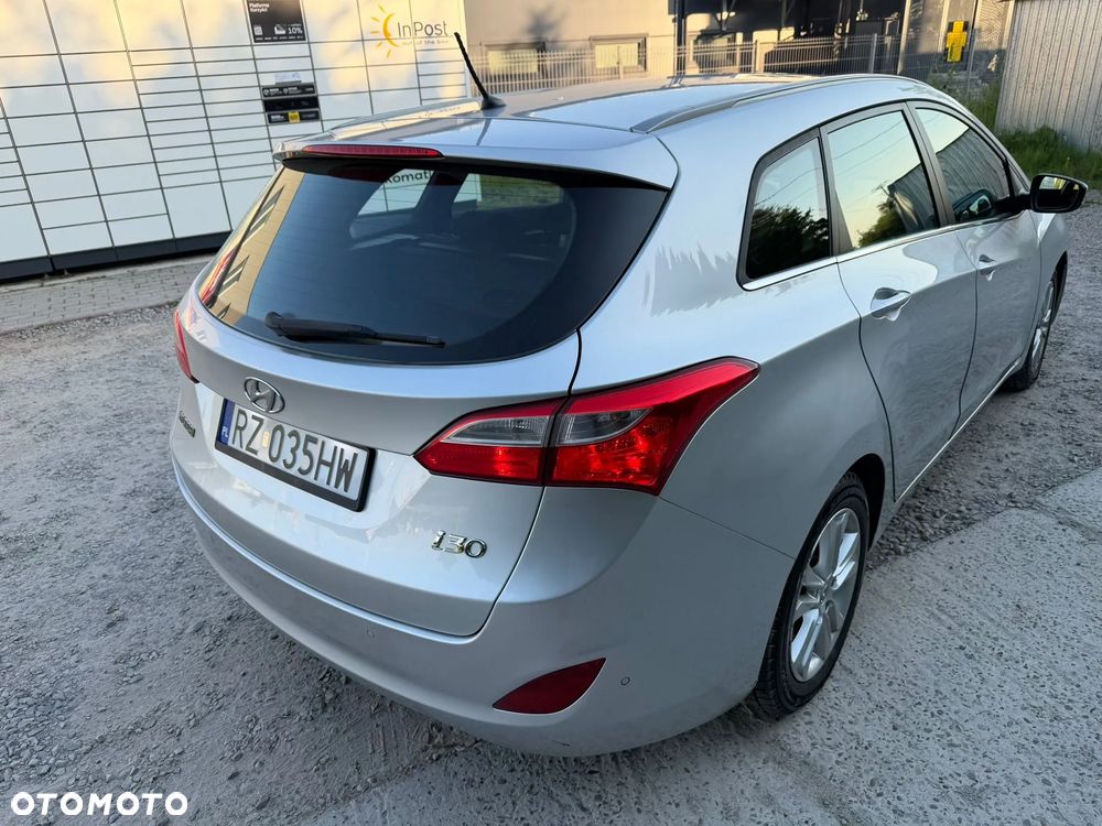 Hyundai i30 1.6 CRDi Premium - 26
