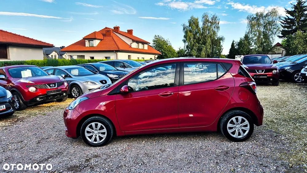 Hyundai i10 1.0 BlueDrive Premium - 24