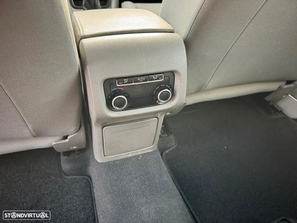 SEAT Alhambra 2.0 TDI Reference - 16