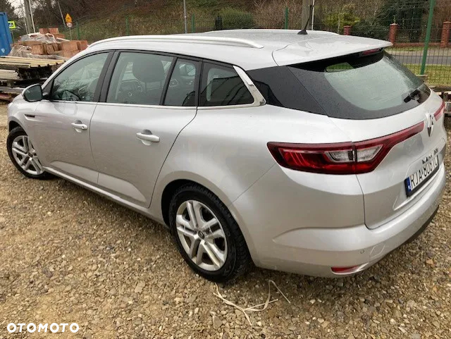 Renault Megane 1.5 Blue dCi Business - 7