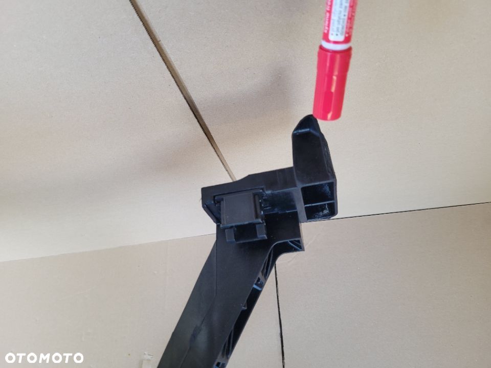PAS PRZEDNI WZMOCNIENIE KIA CEED CEE'D III 18- 64101-j7000 - 9
