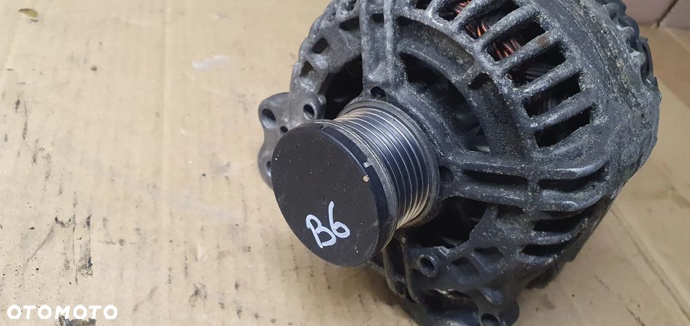 Alternator prądnica VW Passat B6 1.4 TSI 03C903023A - 8