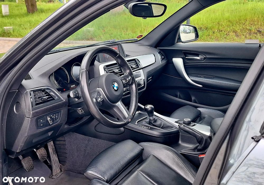 BMW Seria 1 118d xDrive - 14