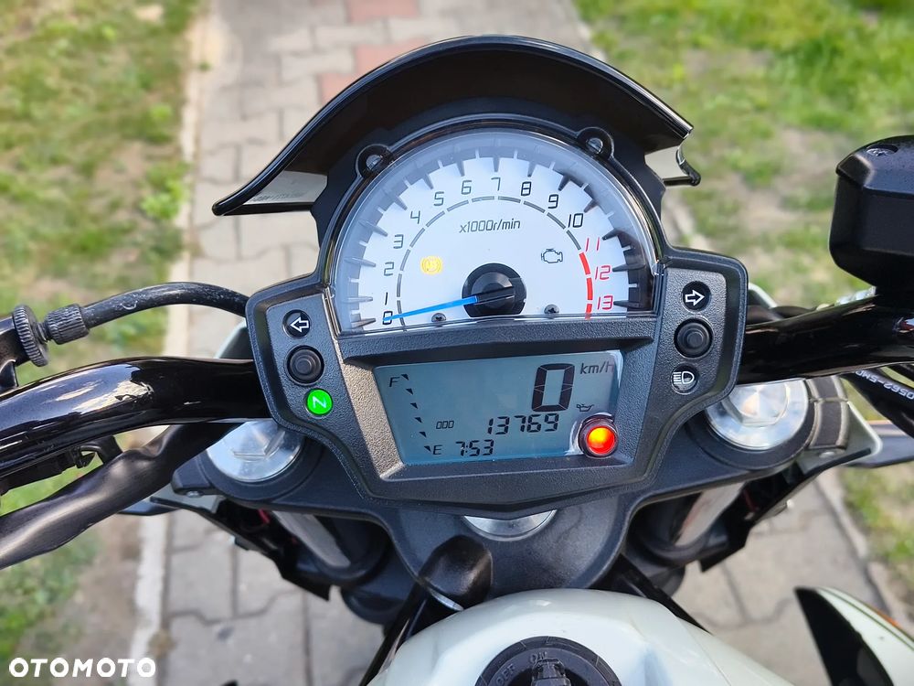 Kawasaki ER - 18