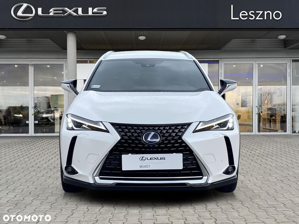 Lexus UX - 7