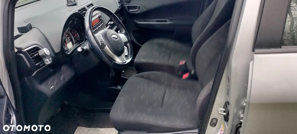 Subaru Trezia - 4