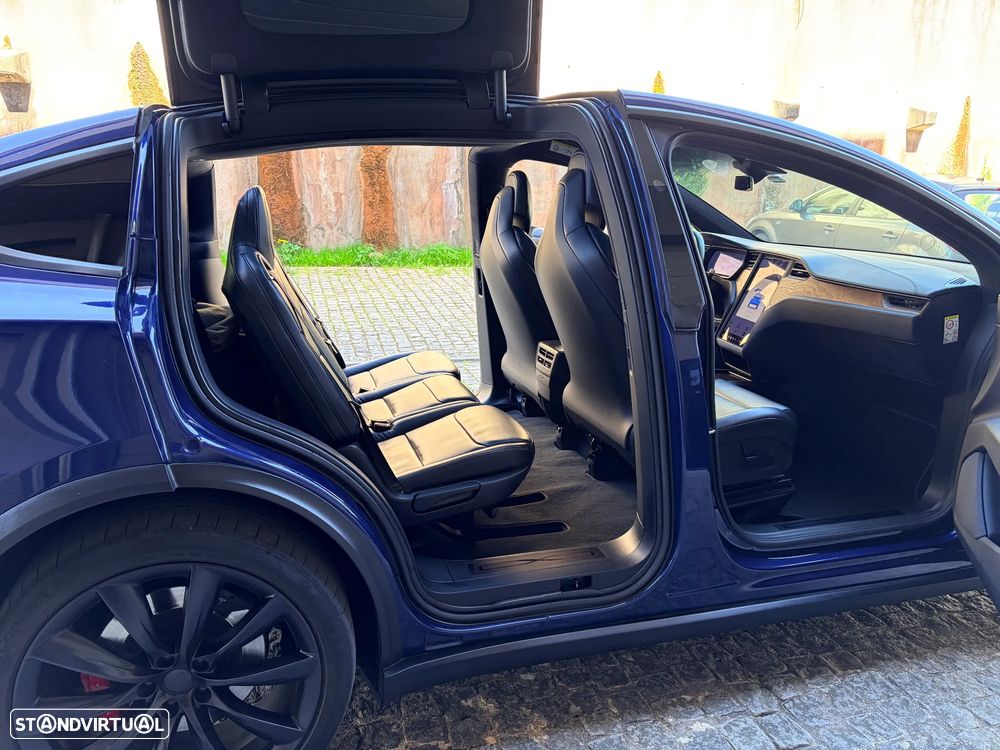 Tesla Model X P100D - 9