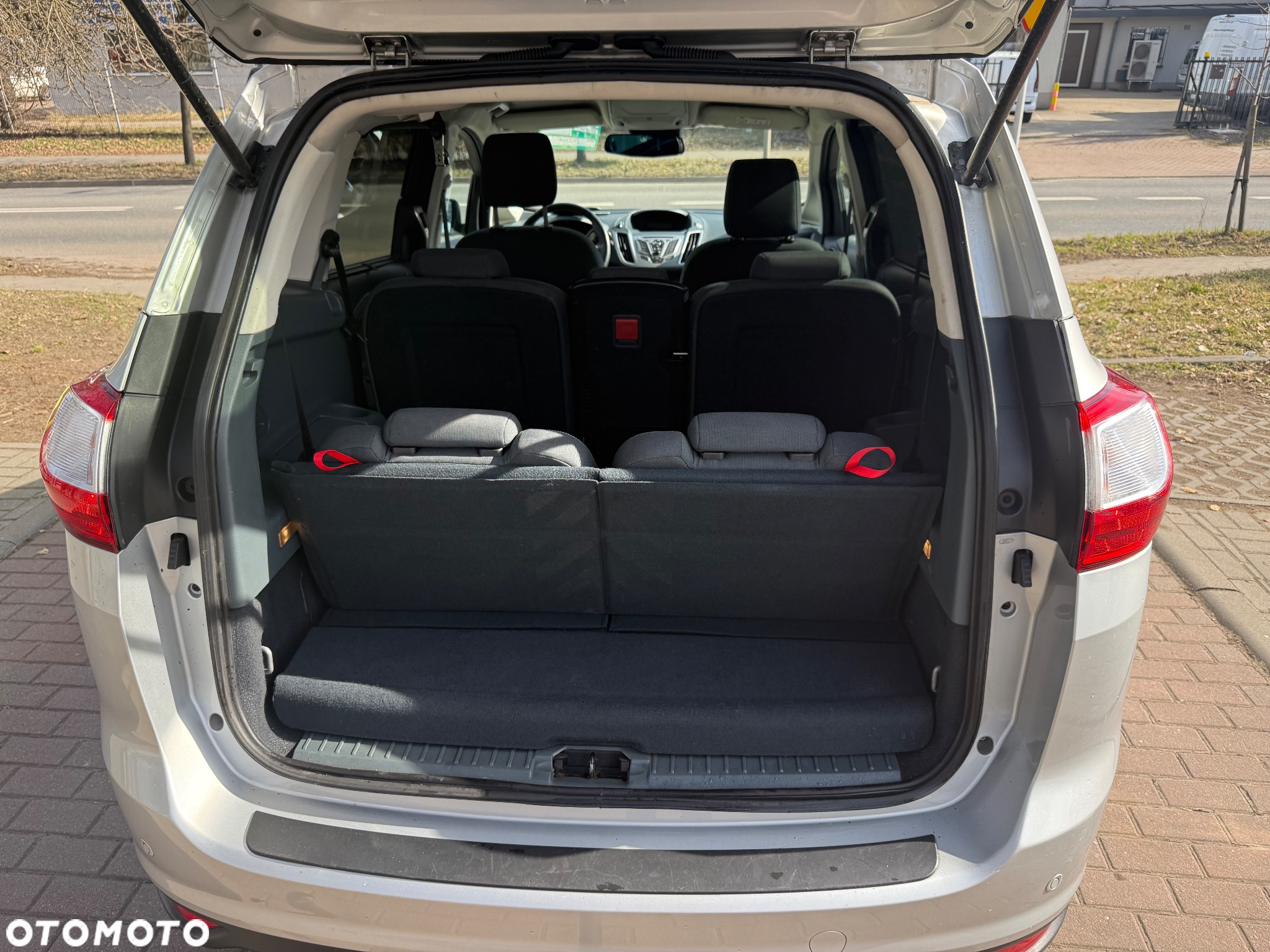 Ford Grand C-MAX - 15
