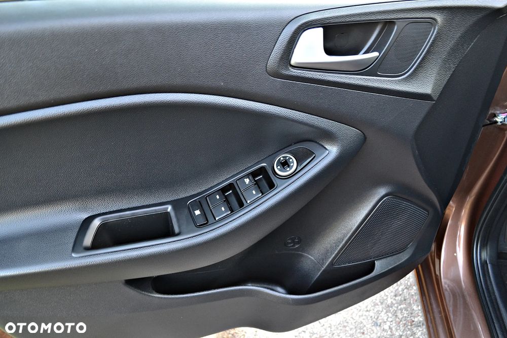 Hyundai i20 1.2 Trend - 21