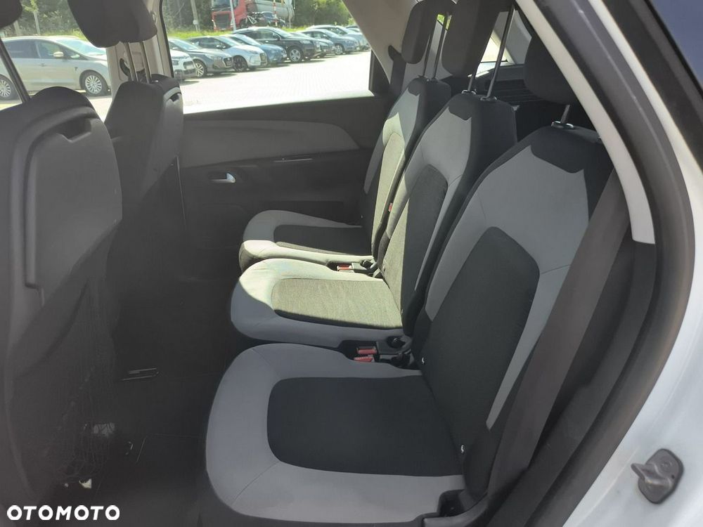 Citroën C4 Picasso - 17