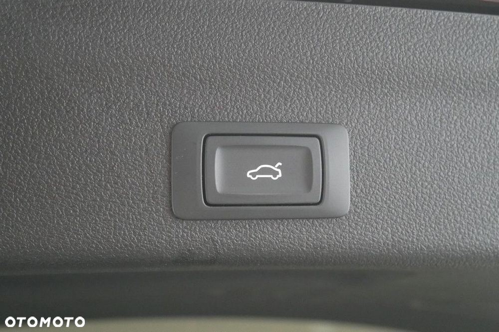 Audi A6 Avant - 17