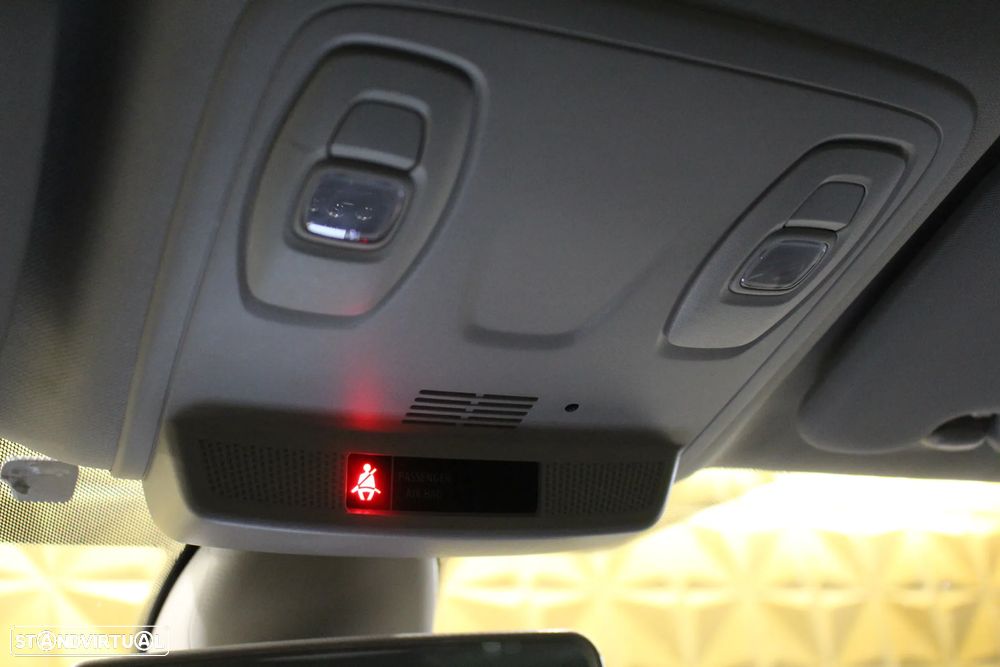 Renault Mégane Sport Tourer BLUE dCi 115 LIMITED - 23