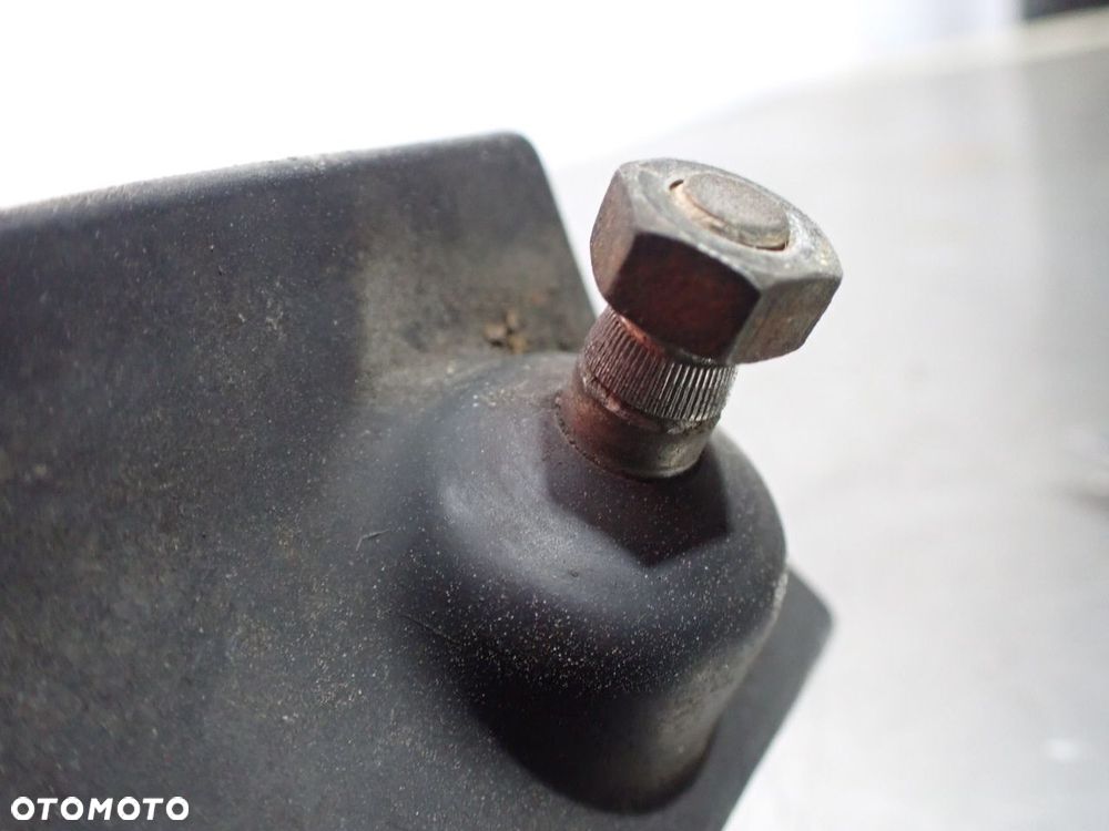 MECHANIZM WYCIERACZEK PRZÓD SAAB 900 I - 6