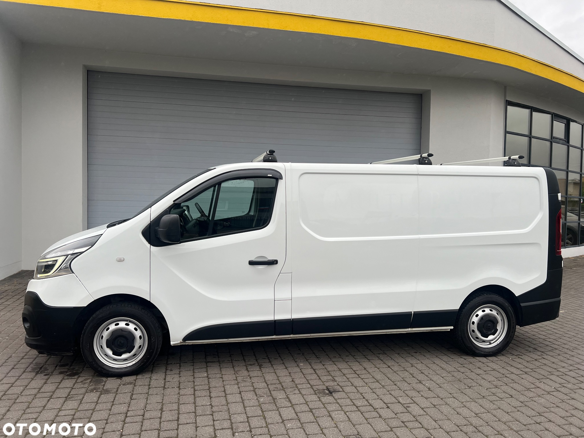 Renault TRAFIC L2H1 - 2