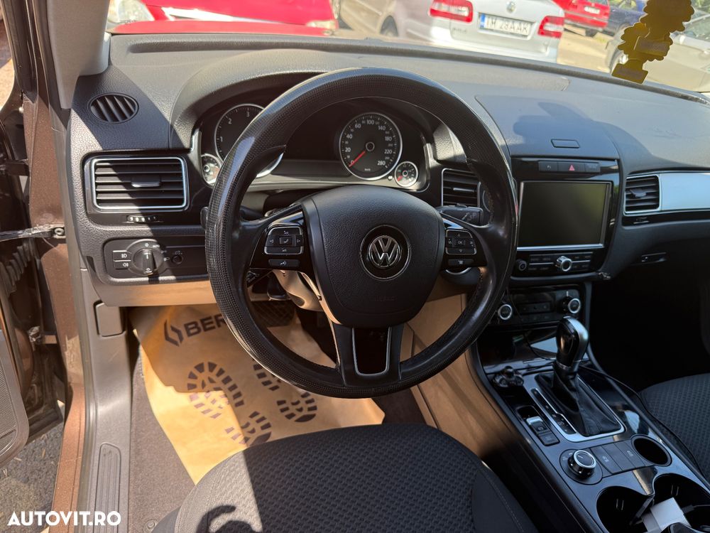 Volkswagen Touareg V6 TDI BMT Mountain Plus - 26