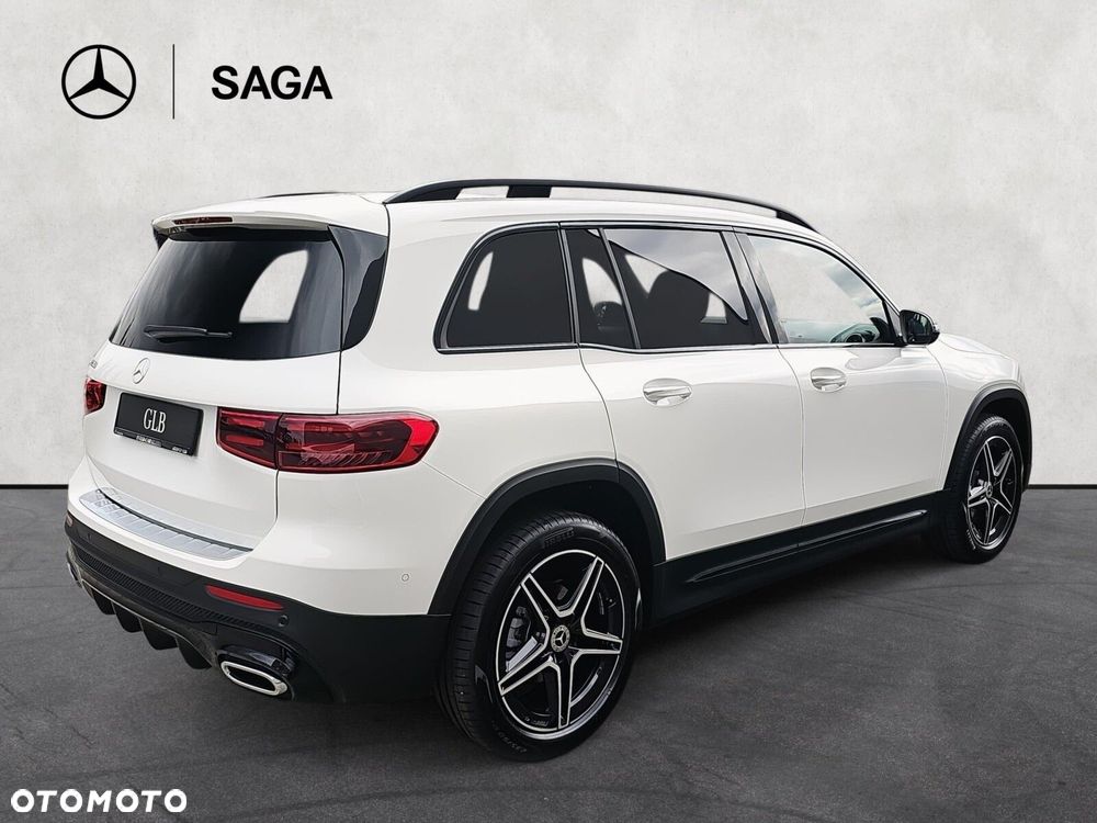 Mercedes-Benz GLB - 5